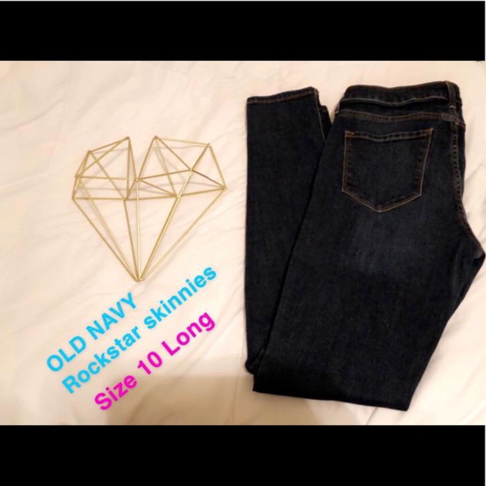 ✨ OLD NAVY ROCKSTAR JEANS ✨
